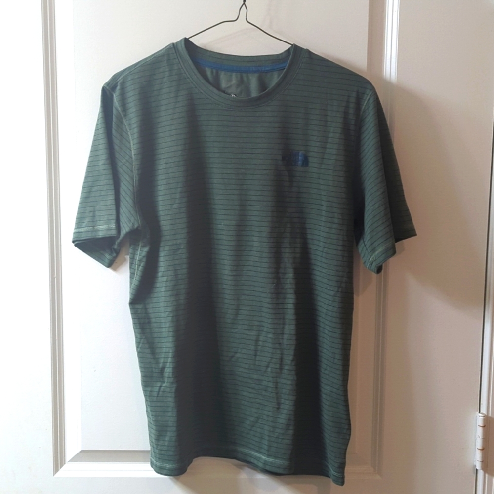 The North Face FlashDry Green & Black Stripe T-shirt Size Small